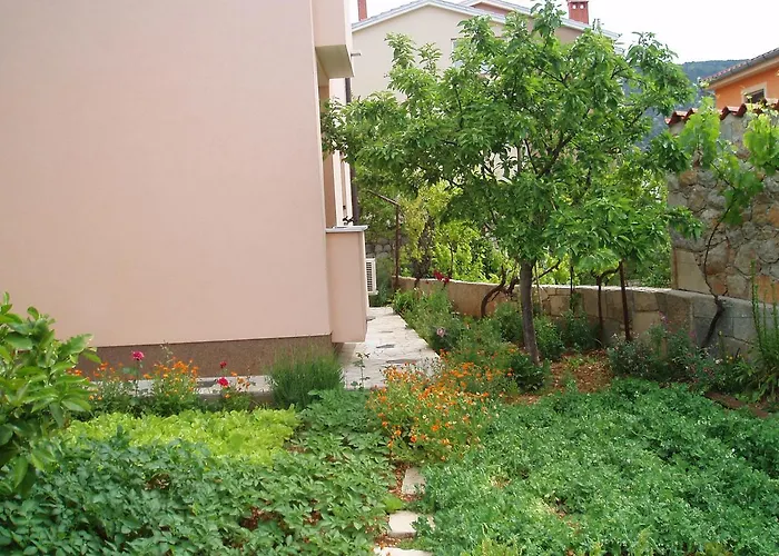 Apartment Orbanic Cres