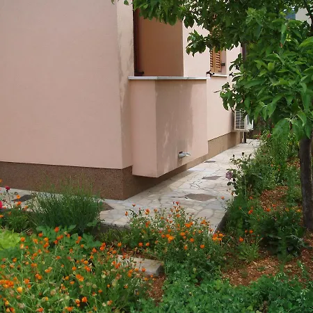 Apartment Orbanic Cres Exterior foto